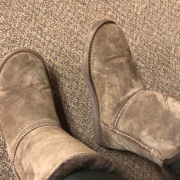 Boots - Picture 4 of 4